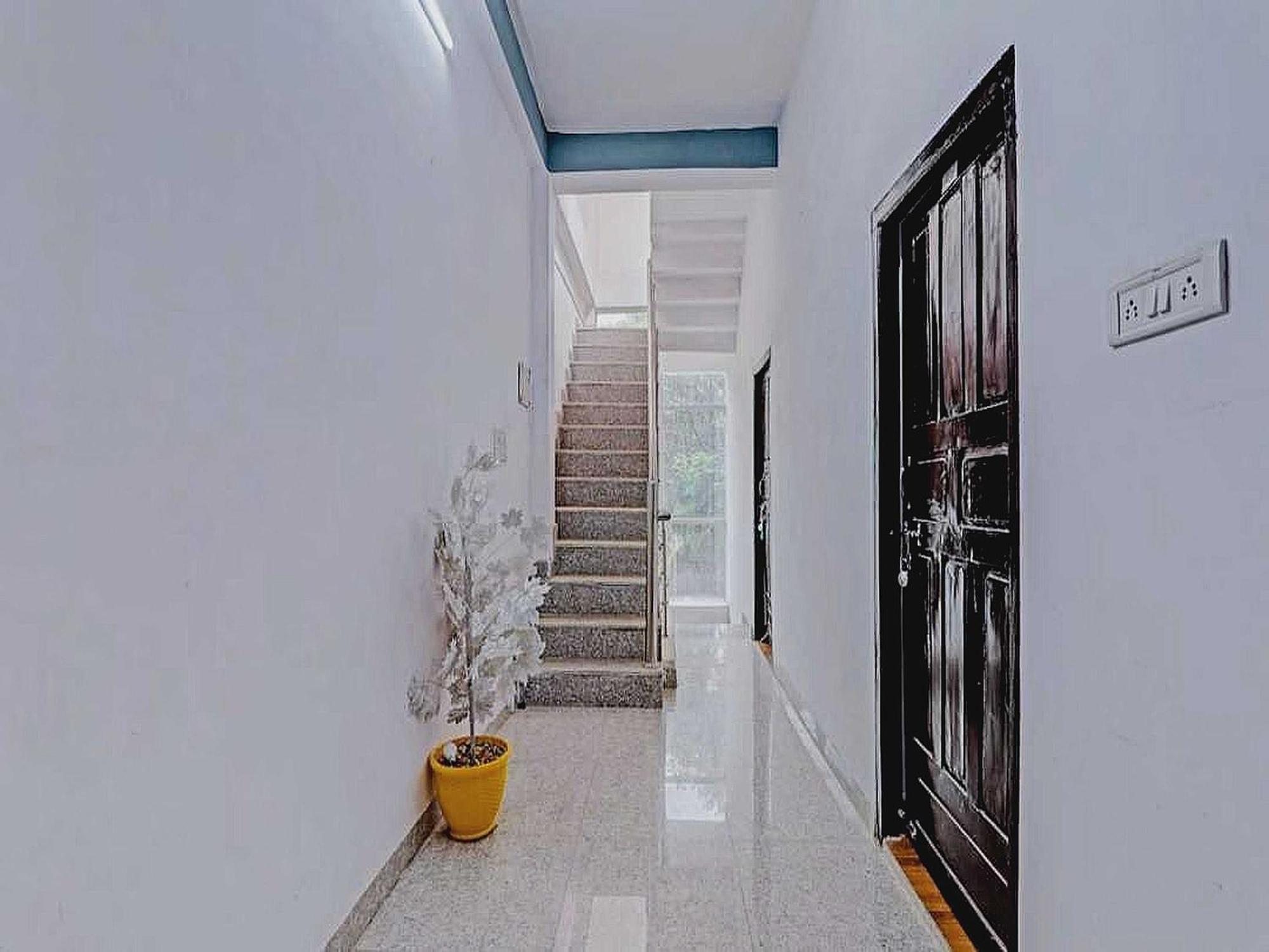 Hotel O Rr Palace 러크나우 외부 사진