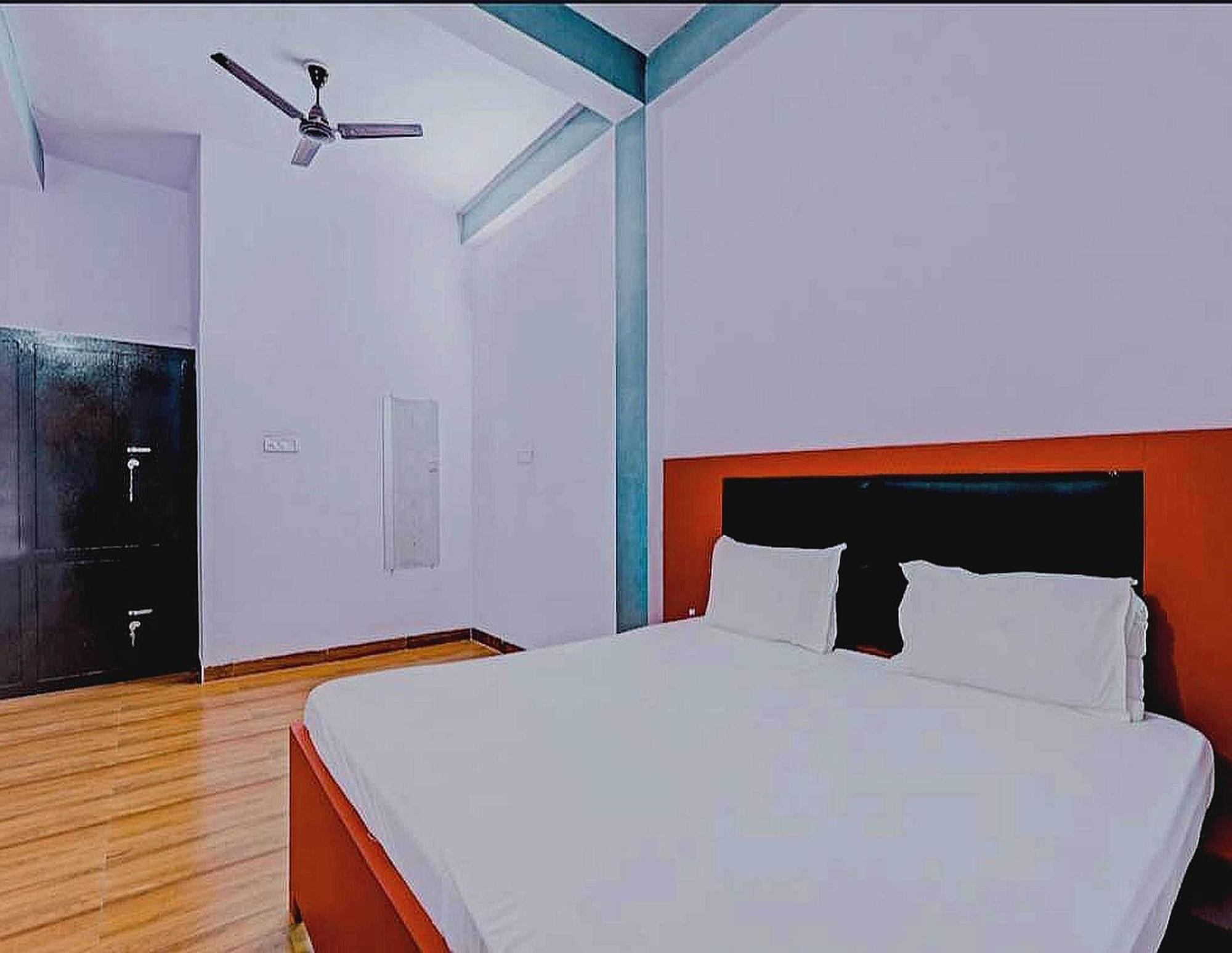 Hotel O Rr Palace 러크나우 외부 사진